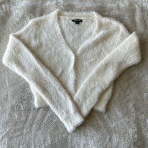 wild fable cropped fuzzy sweater